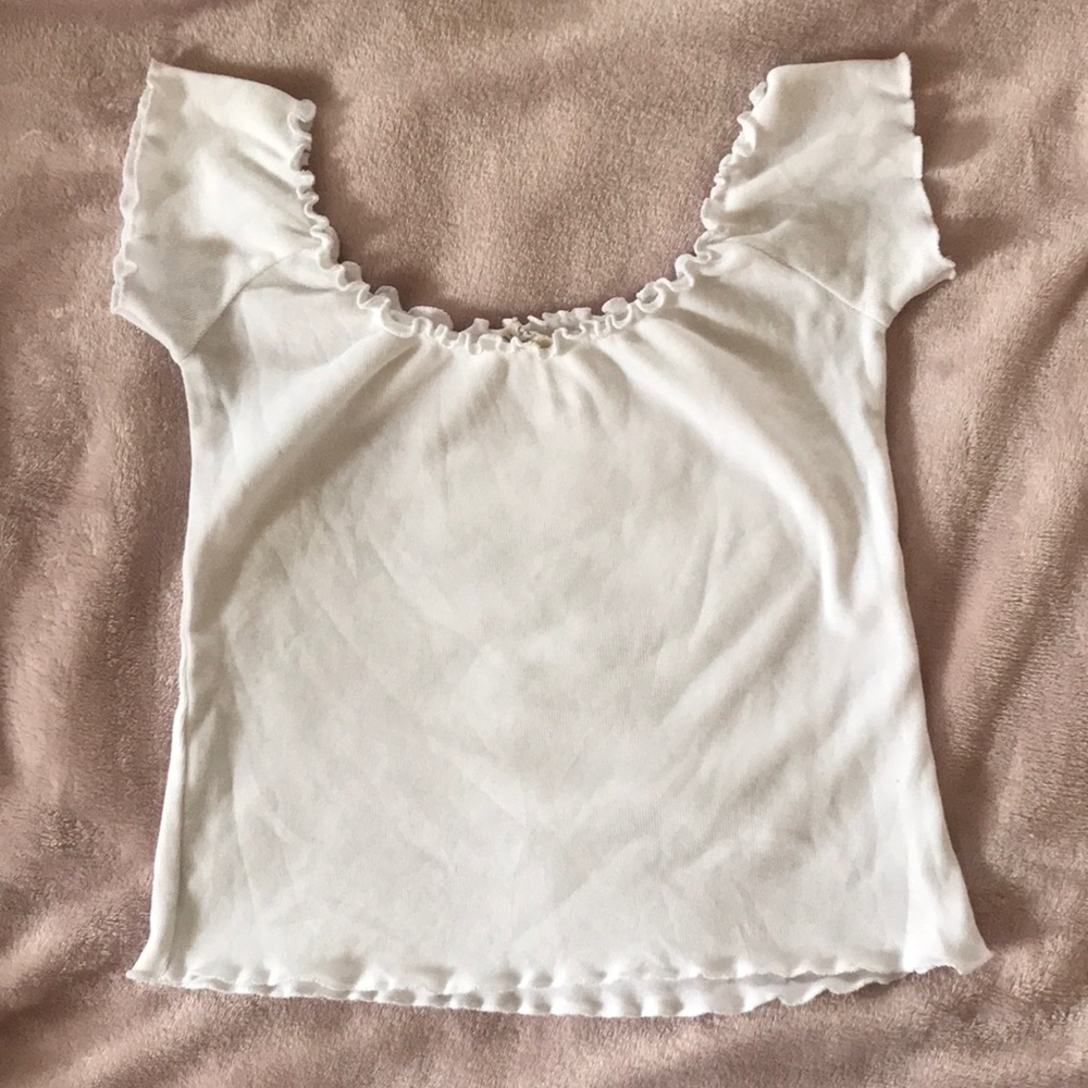 White off the shoulder crop too